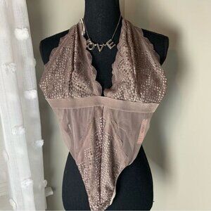 Victoria’s Secret lace one piece body shirt with criss cross back straps size M‎